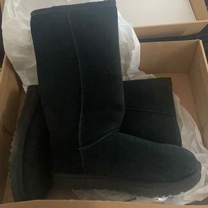 Brand new black tall Ugg boots, perfect for winter!!!